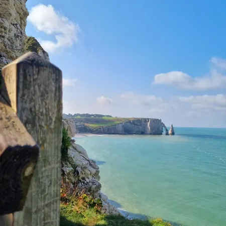 Maupiti Proche Etretat Et Fecamp * Vattetot-sur-Mer